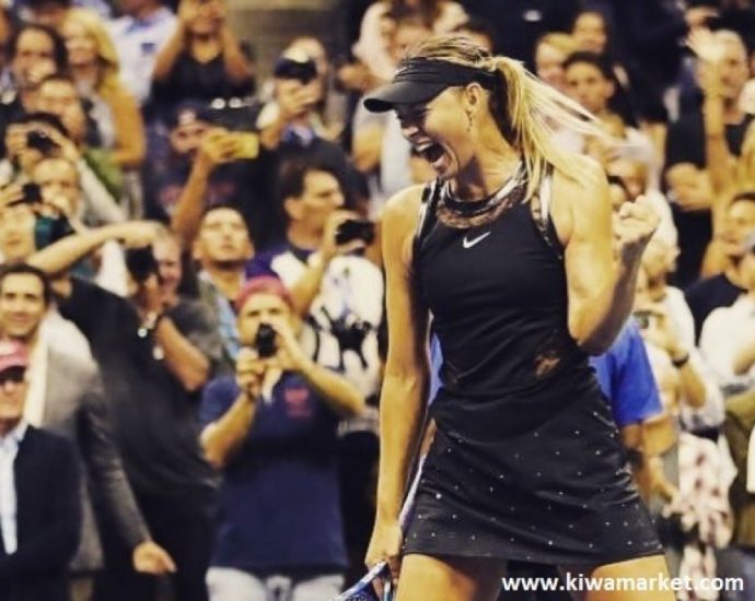 Королева корта Мария Шарапова плачет на коленях после матча с Симоной Халеп на US Open (Видео)
