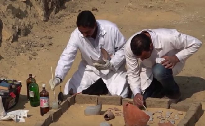 Археологи, сообщили, что нашли мумию инопланетянина на раскопках в Египте