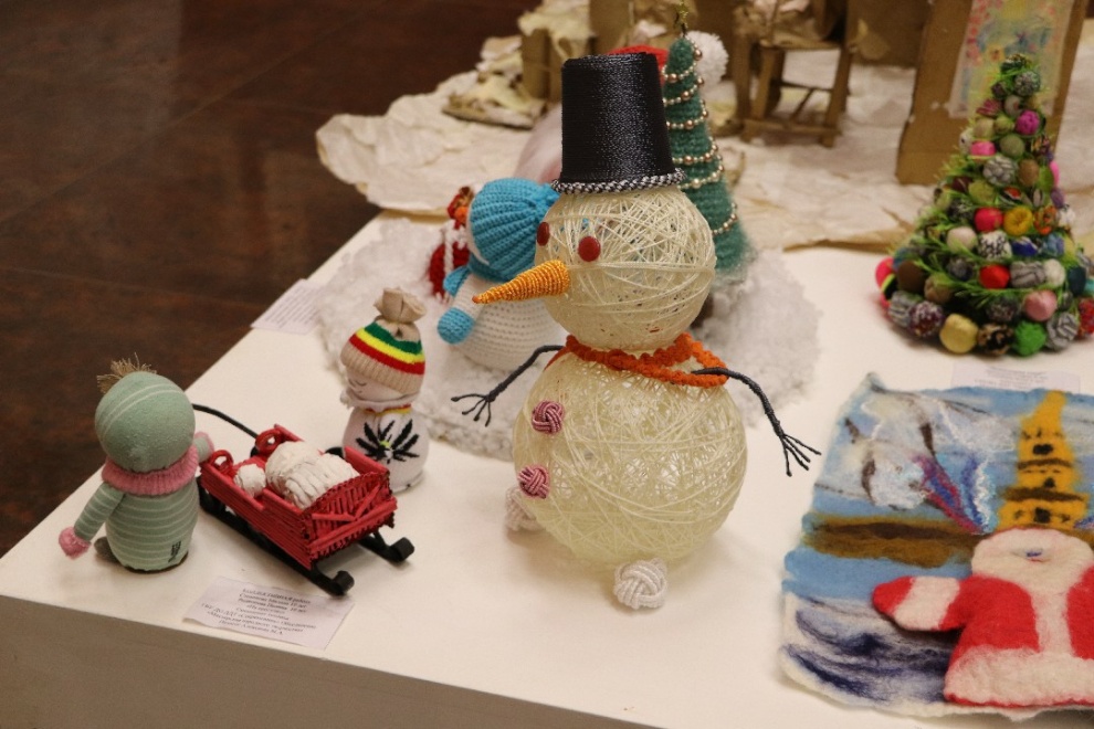 Рождественская выставка «Рождество в Петербурге» представит работы детских творческих коллективов